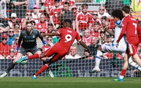 ألكسندر إيزاك يحقق عودة مذهلة ويسجل هدفه الأول في 2026