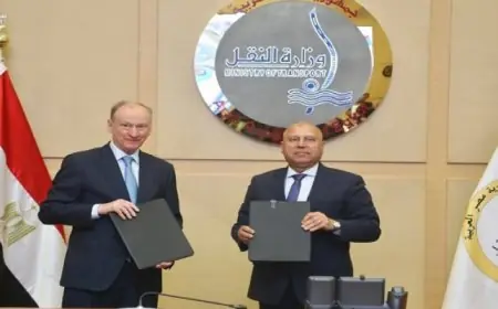 روسيا تخطط لإنشاء خطوط ملاحية مشتركة مع الموانئ المصرية وتطوير سفن نهرية كهربائية في مصر