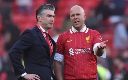 ريتشارد هيوز يقدم شرطاً تنظيمياً لاستلام الإدارة الرياضية لنادي الهلال