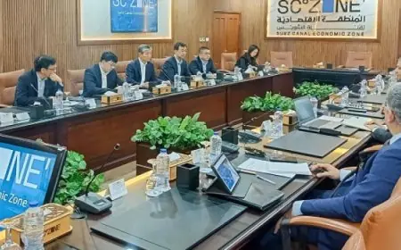 اقتصادية قناة السويس تستعرض فرص الاستثمار بالموانئ والمناطق الصناعية مع السفير الصيني