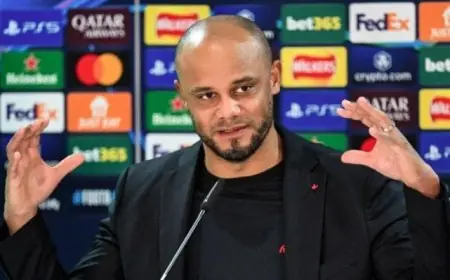 كومباني يدعو لتوفير الدعم الكامل قبل مباراة الإياب المرتقبة ضد باريس سان جيرمان