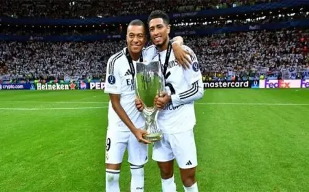 تفاقم التوتر داخل ريال مدريد أزمة جديدة بين بيلنجهام ومبابي في غرفة الملابس