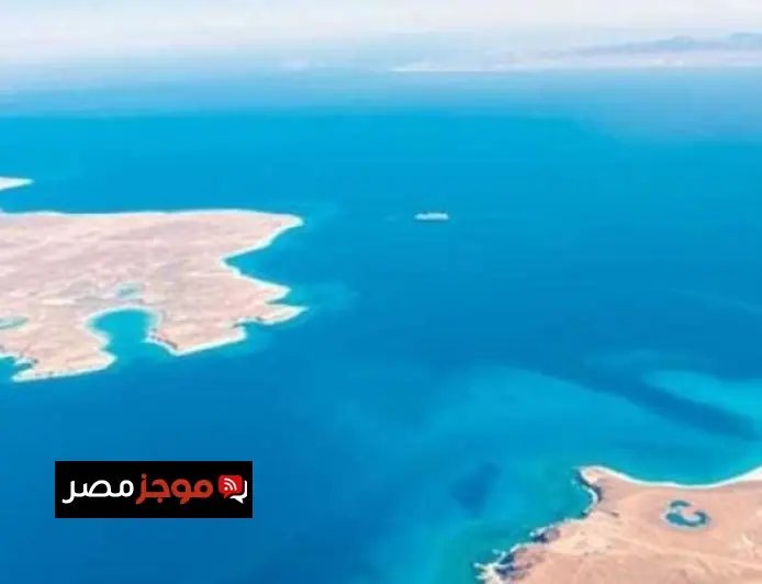 تكدس مئات السفن قرب مضيق هرمز مع تشديد إيران لقيود العبور حسب تقارير أسوشيتد برس