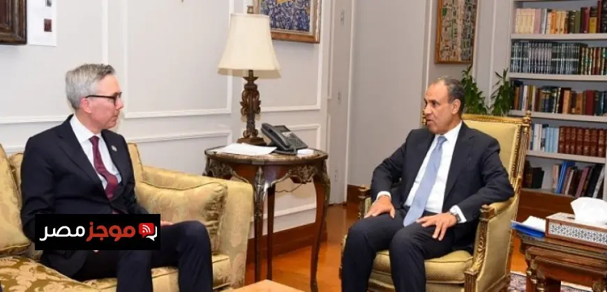 وزير الخارجية يشيد بخطط شركة سكاتك النرويجية لزيادة استثماراتها في مصر