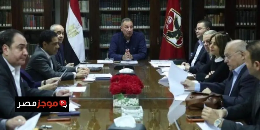 محمود الخطيب يلتقي بشركة الخدمات لاعتماد القوائم المالية ويبحث الاستحواذ على الحصة الأكبر في إحدى شركات السياحة