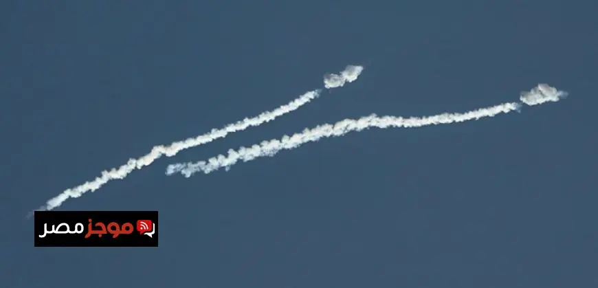 إصابة 12 شخصًا في الإمارات نتيجة سقوط شظايا صاروخ إيراني في منطقة العجبان