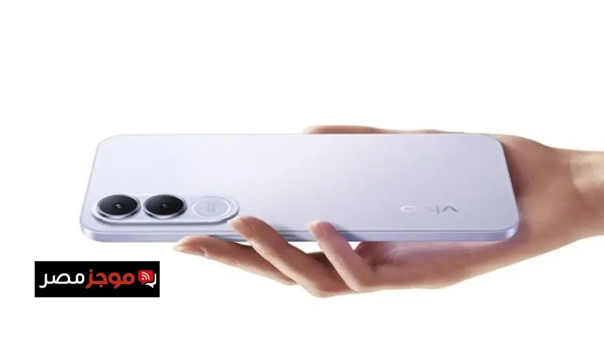 استكشف هاتف Vivo V70 الجديد بميزاته المقاومة للماء والغبار وأسعاره المميزة