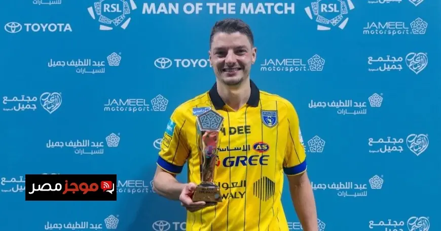 أندريه جيروتو يتألق وياسين بونو يعاني في مباراة الهلال ضد التعاون