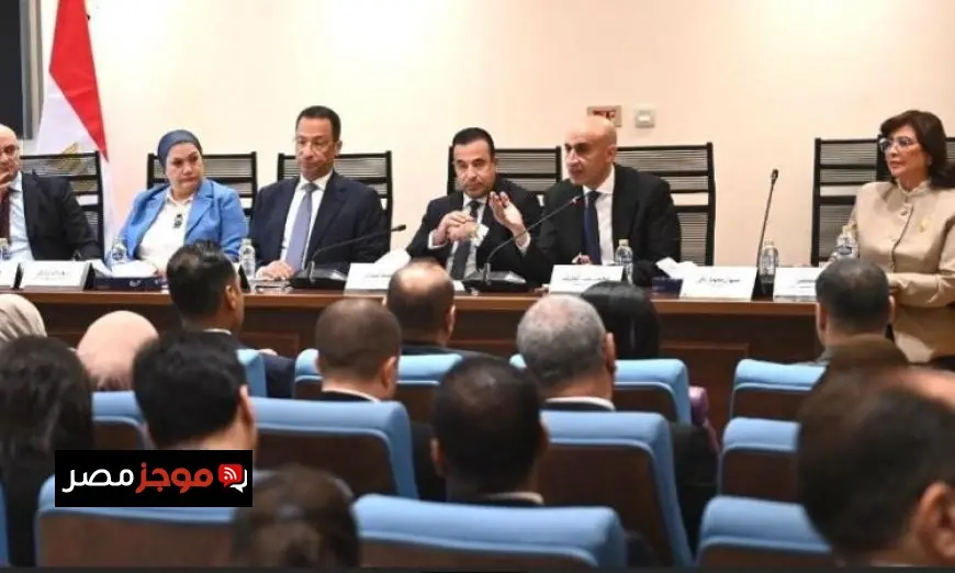 وزير التعليم في البرلمان يعلن عن تشريعات جديدة لمواكبة التطور التكنولوجي السريع