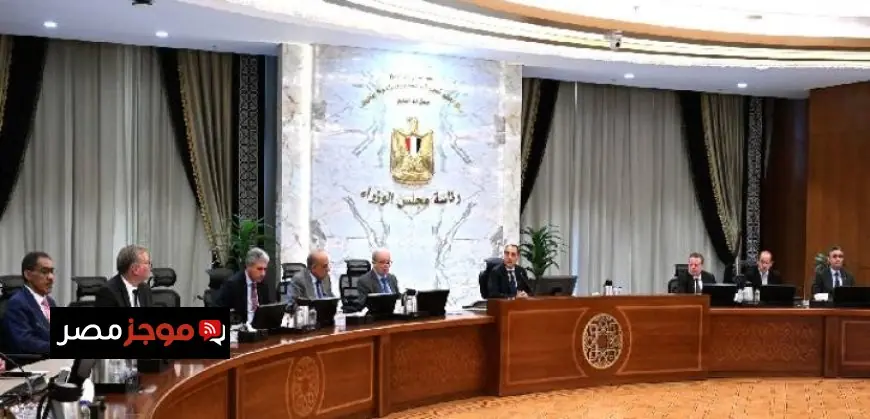 رئيس الوزراء يترأس اجتماع اللجنة المركزية لإدارة الأزمات لمناقشة تأثيرات الأزمة الإقليمية الحالية