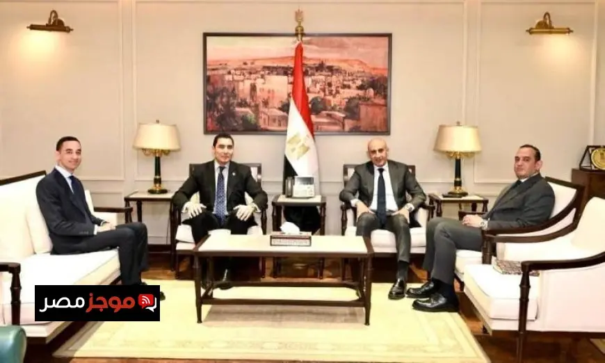 عبد الطيف وجوهر يستعرضان تعزيز التعاون في تطوير الرياضة المدرسية