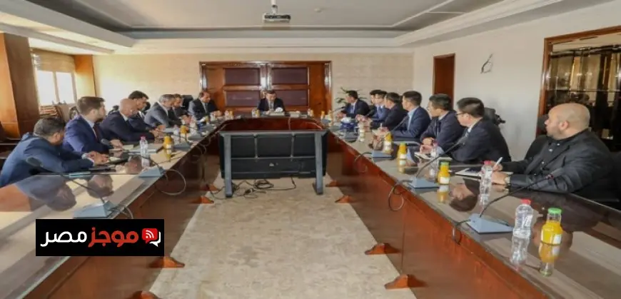 وزير الزراعة يستقبل مستثمرين صينيين لبحث فرص التعاون في التصنيع الزراعي والتكنولوجيا المتطورة