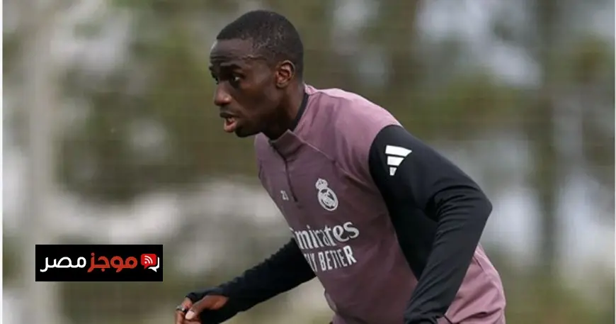 ألفارو أربيلوا يريح ثلاثة مدافعين ويستعيد فيرلان ميندي قبل مواجهة جيرونا