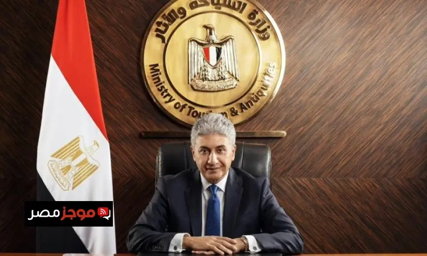 وزير السياحة والآثار يتبادل التهاني مع قداسة البابا تواضروس الثاني بمناسبة عيد القيامة المجيد