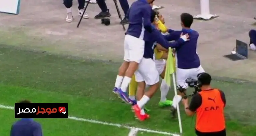 الزمالك يقترب من الفوز بتقدمه على شباب بلوزداد بهدف بيزيرا في الشوط الأول