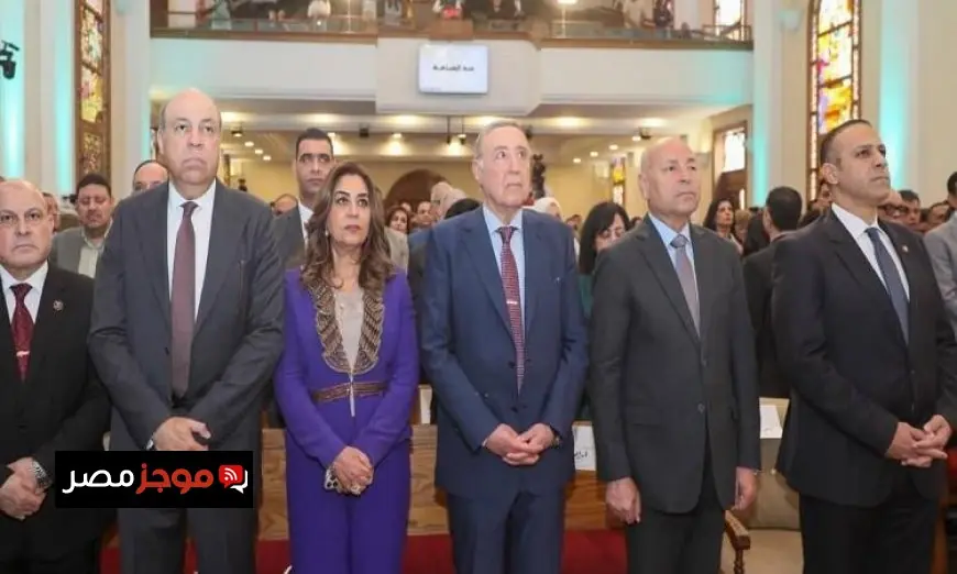 وزيرة التنمية المحلية والبيئة تحتفل بعيد القيامة مع الطائفة الإنجيلية