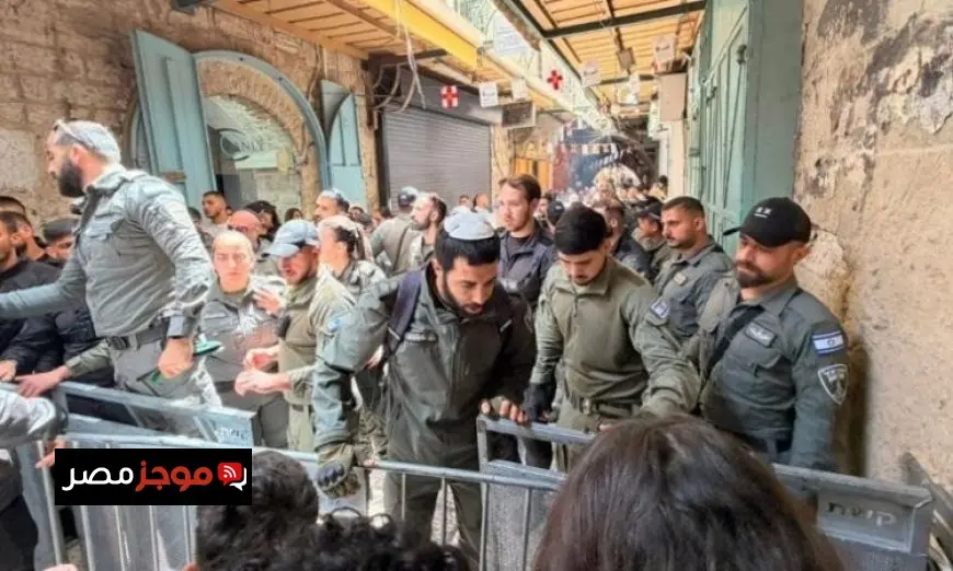 الخارجية الفلسطينية تندد باعتداءات قوات الاحتلال على المصلين وفرق الكشافة في القدس