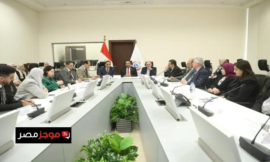 اجتماع اللجنة القومية لمبادرات صحة المرأة الرئاسية برئاسة وزارة الصحة