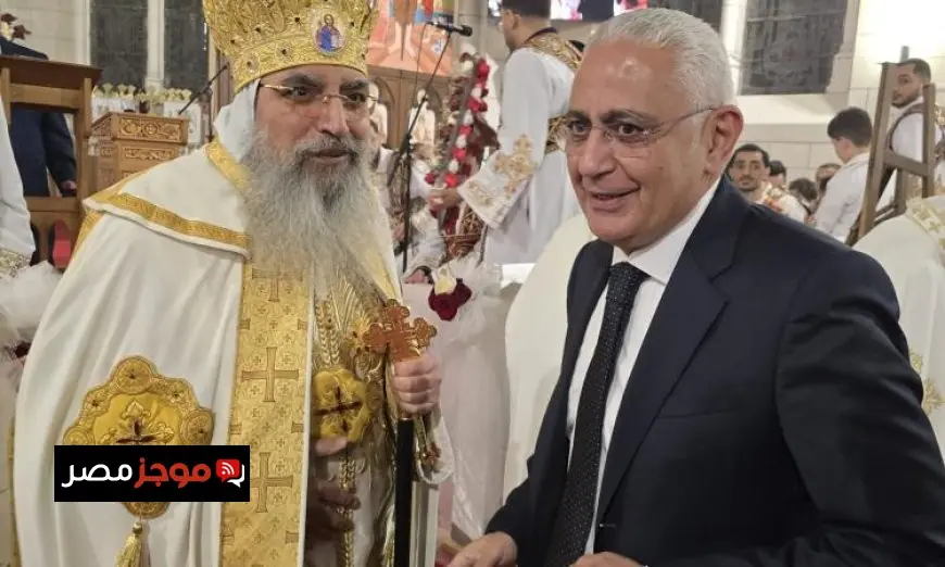 أسقف فرنسا في قداس عيد القيامة يؤكد أن مصر تمثل نموذجاً قوياً للوحدة الوطنية