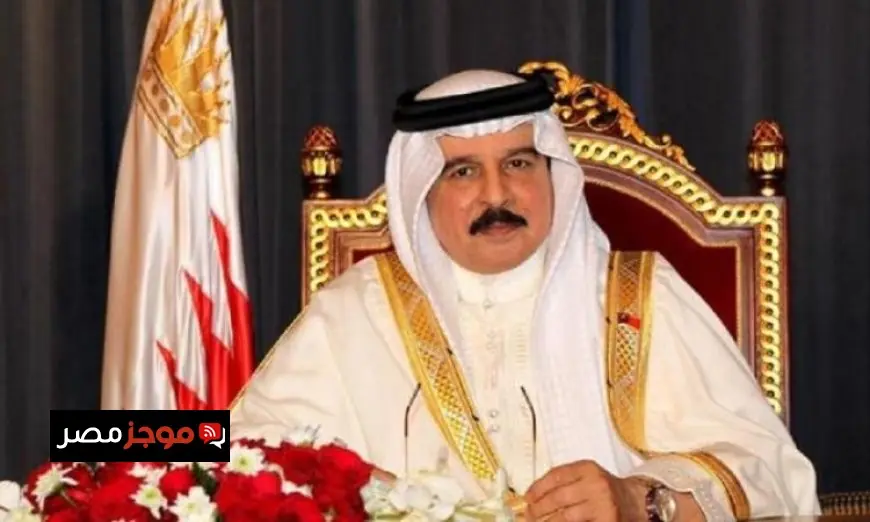 عاهل البحرين يتبادل وجهات النظر مع قائد القيادة المركزية الأمريكية حول الأوضاع الإقليمية والدولية