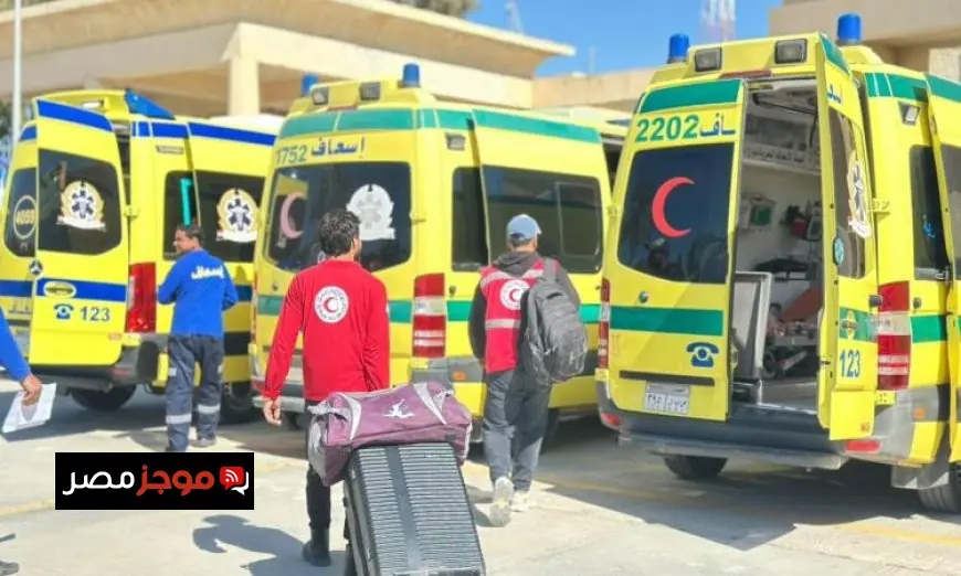 الهلال الأحمر يعزز الدعم الإنساني بإرسال أكثر من 155 ألف سلة غذائية ومواد إغاثية إلى قطاع غزة