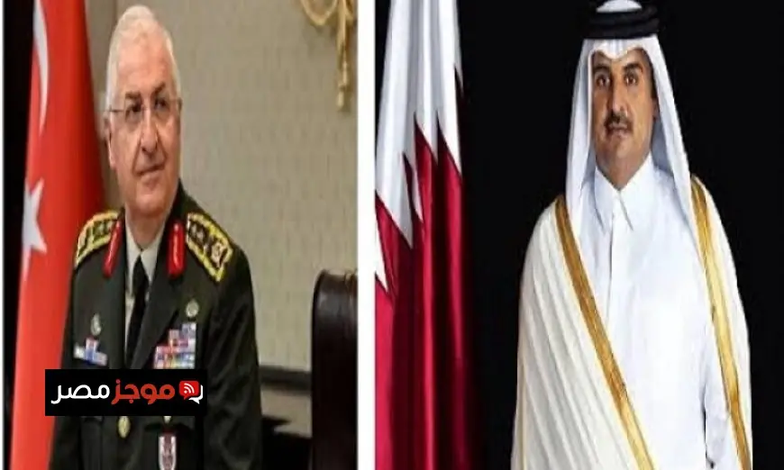 أمير قطر ووزير الدفاع التركي يعززان الشراكة العسكرية بين قطر وتركيا