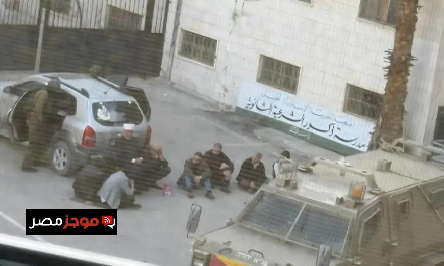 قوات الاحتلال الإسرائيلي تواصل اعتقال الوزير الفلسطيني السابق حاتم البكري