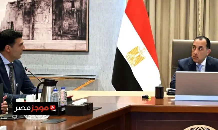 رئيس الوزراء يستعرض أحدث مستجدات البرنامج الوطني لتطوير صناعة السيارات