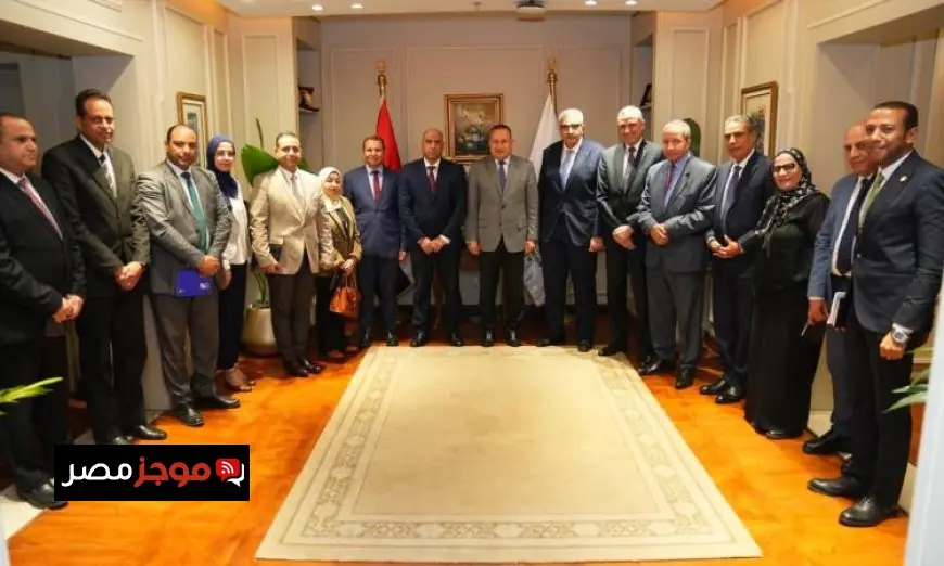 قنصوة يعزز دمج مفاهيم السلامة والصحة المهنية في المناهج الدراسية لتحسين التعليم