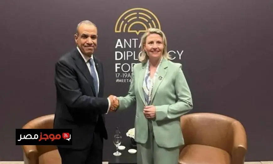 عبد العاطي يناقش سبل تعزيز التعاون مع المركز الدولي لسياسات الهجرة في إدارة ملف الهجرة