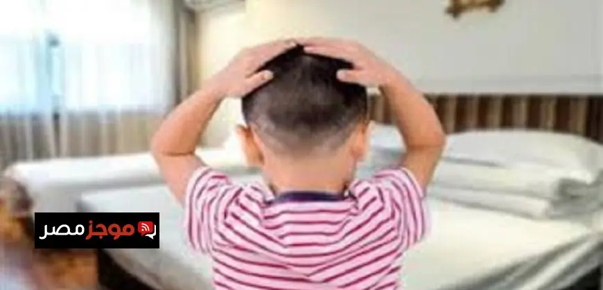 أم صينية تترك طفلها البالغ من العمر 6 سنوات في فندق لمدة 15 يوماً وموظفو الفندق يتعاملون مع رعايته