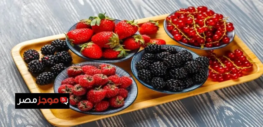 خمسة أطعمة تعزز كفاءة دماغك وتحسن ذاكرتك وتقوي تركيزك