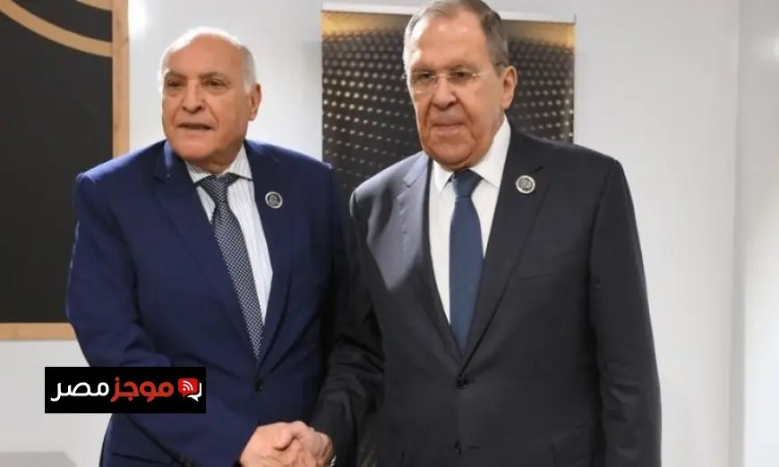وزيرا خارجية روسيا والجزائر يتباحثان حول قضايا إقليمية هامة خلال منتدى أنطاليا