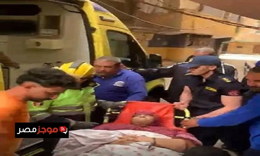 أمن القاهرة يتدخل لنقل سيدة غير قادرة على الحركة إلى المستشفى بعد استغاثتها
