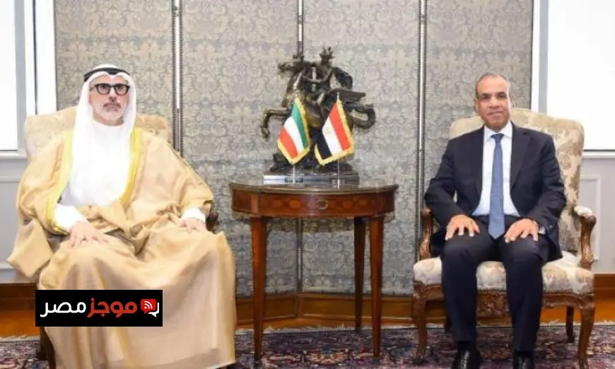 وزير خارجية مصر ووزير خارجية الكويت يجتمعان في القاهرة لتعزيز العلاقات الثنائية وتعميق المشاورات السياسية