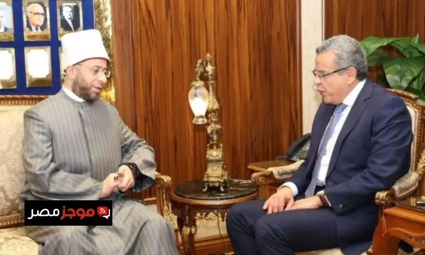 وزير الأوقاف يناقش تعزيز التعاون والحوكمة مع رئيس المركزي للمحاسبات