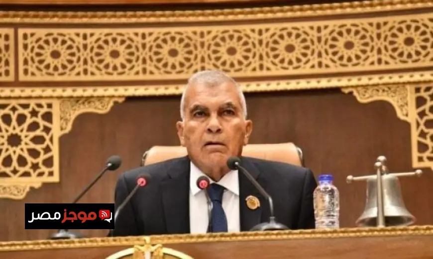 رئيس مجلس الشيوخ يهنئ الرئيس السيسي في الذكرى الـ44 لعيد تحرير سيناء