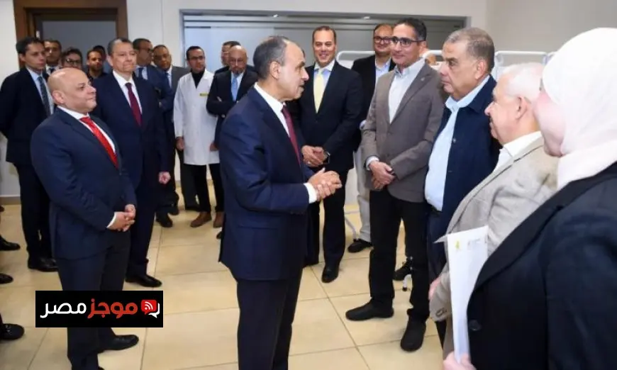 وزير الخارجية يطلق حملة تبرع بالدم لدعم مستشفى 57357