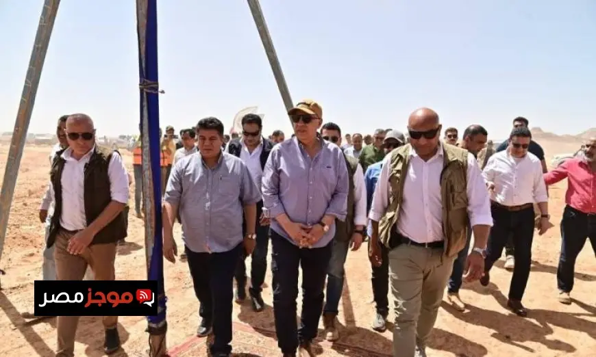 صور تفقد سويلم لمشروع تنمية جنوب الوادي ومحطة الرفع العملاقة في توشكى