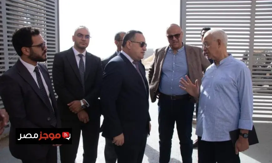 وزير التعليم العالي يقوم بجولة تفقدية في الحرم الجامعي الجديد لجامعة سنجور في برج العرب