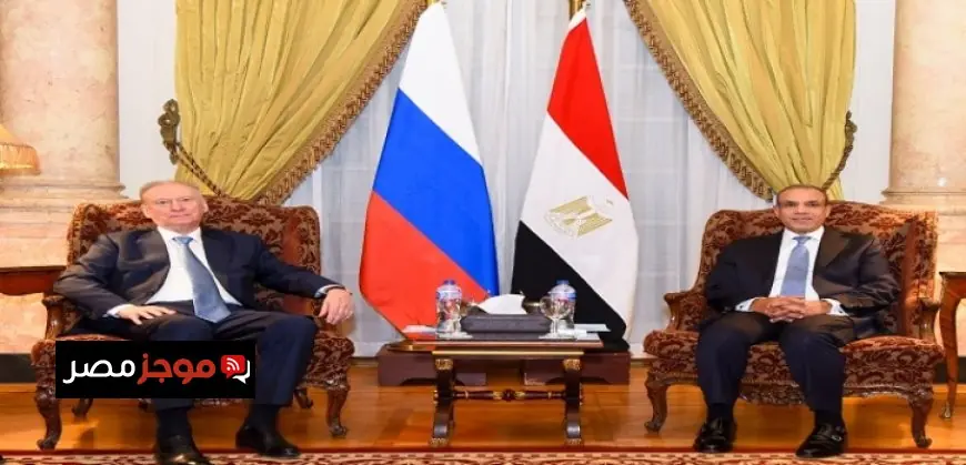 وزير الخارجية يؤكد أهمية الشراكة الاستراتيجية بين بلاده وروسيا في لقاء مع مساعد رئيس روسيا