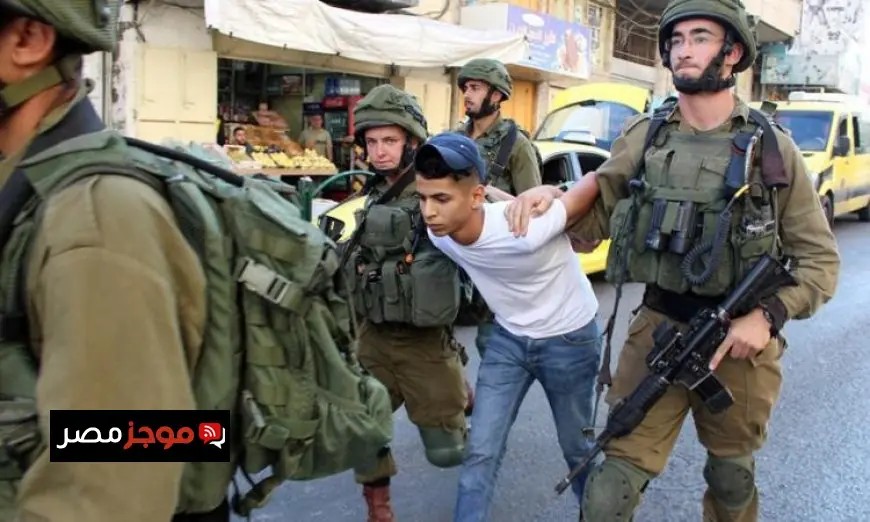قوات الاحتلال تقتحم شمال القدس منذ 15 ساعة وتعتقل 35 شابا فلسطينيا في تصعيد جديد
