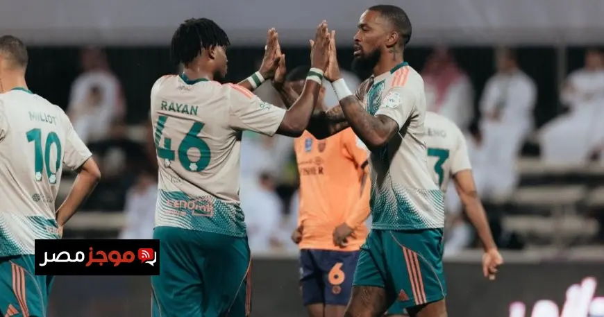 غرامة وتحذير مدرب الأهلي السعودي يايسله والمهاجم إيفان توني بعد المخالفات