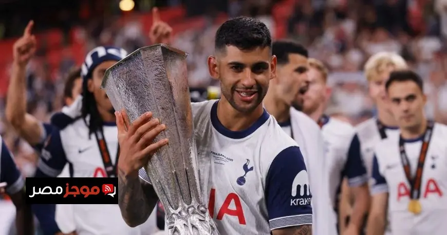 برشلونة يتجه نحو ضم مدافع من الدوري الإنجليزي في حال فشل صفقة باستوني