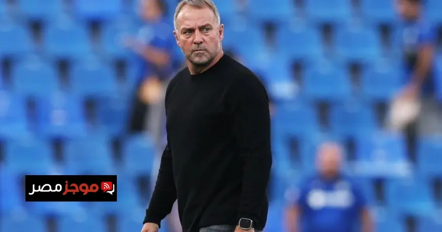 هانزي فليك يقترب من تجديد عقده مع برشلونة حتى عام 2028