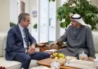 الإمارات واليونان تتبادلان الآراء حول التطورات الراهنة في المنطقة