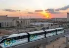 وزير النقل يراقب انطلاق أول رحلة ركاب لمونوريل شرق النيل