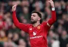 برونو فرنانديز يتوج بلقب “لاعب العام في إنجلترا” متفوقًا على رايس وهالاند وفق رابطة الكتّاب