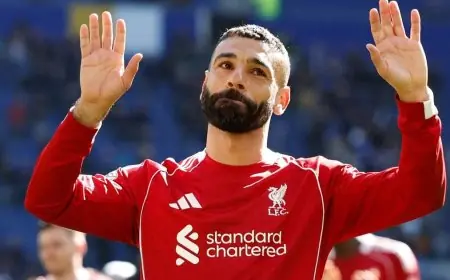 نجم ليفربول الشاب يشارك نصيحة قيمة من الأسطورة محمد صلاح