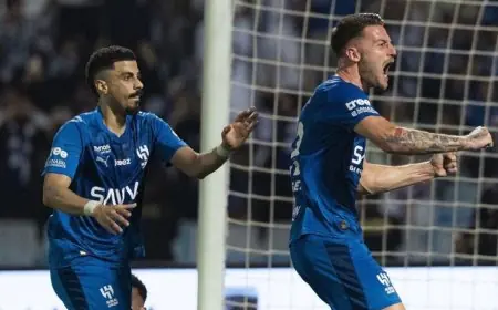سافيتش يتألق وريبوتشو يخيب الآمال في لقاء الهلال والخليج